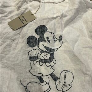 Disney Tommy Bahama Men shirt